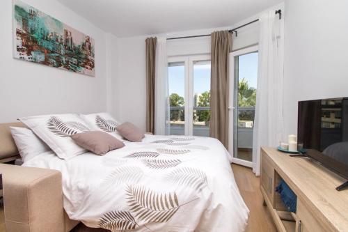 Vistamarina B208 By Ivi Real Estate Apartman Torremolinos Kültér fotó