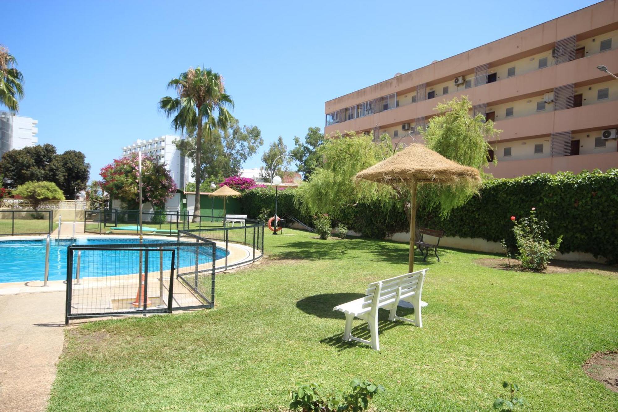 Vistamarina B208 By Ivi Real Estate Apartman Torremolinos Kültér fotó